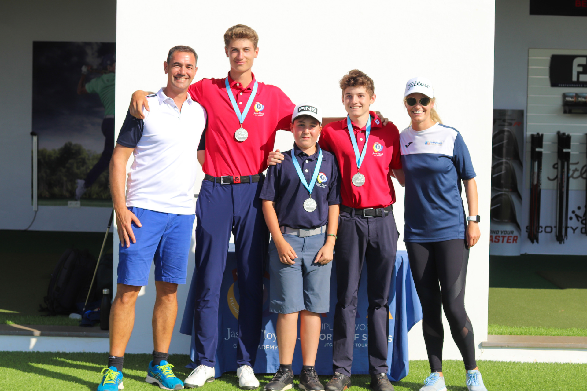 Students from Sotogrande International School and the Jason Floyd Golf Academy won second place in the teams category.